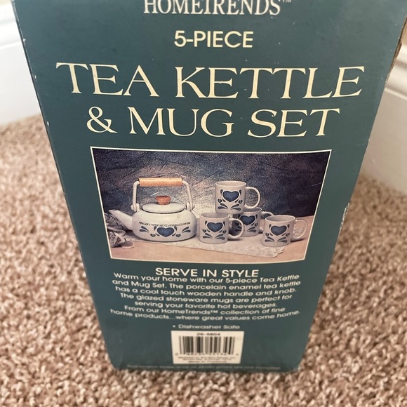 Hometrends Vintage Blue Hearts Teakettle and Mug Set - Picture 4 of 4